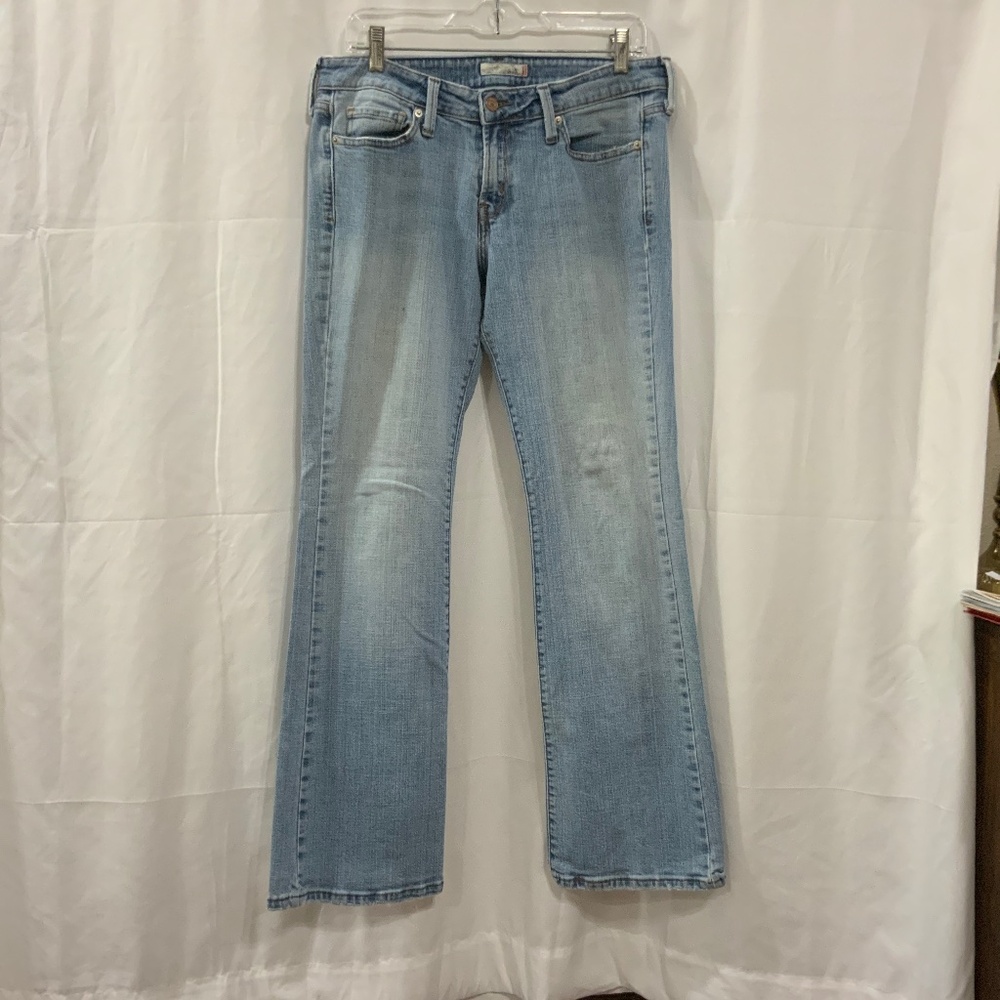 Levi's 545 Low Boot Jeans Women's size 8 Cotton Blend pre-owned soft broke-in